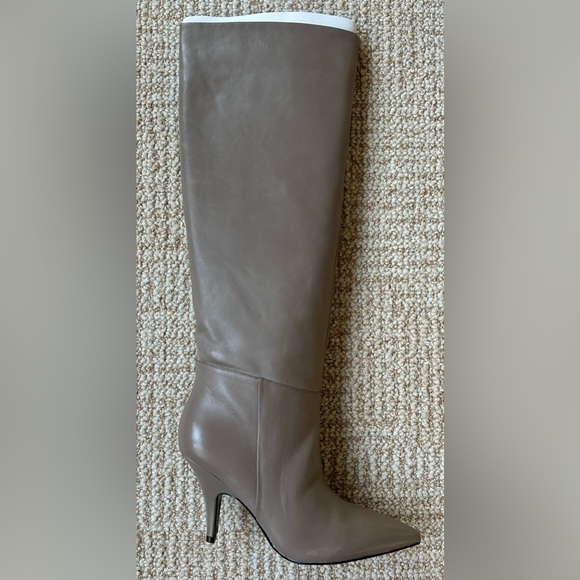 NIB Kendall + Kylie Calla Leather Slouch Boot in Taupe Leather - Size 8 - Picture 12 of 15